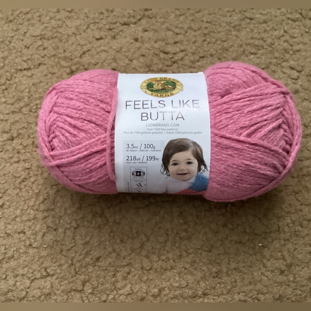 NEW 2 Skeins Lion Brand Feels Like Butta Yarn - Picture 4 of 4
